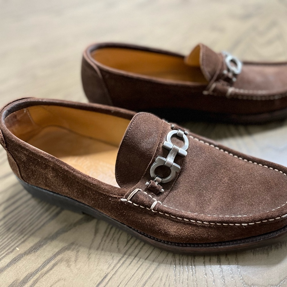 Ferragamo size9.5 preowned